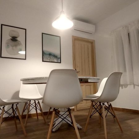Apartamentos Ciempozuelos, Cerca Del Parque Warner Y Madrid Kültér fotó