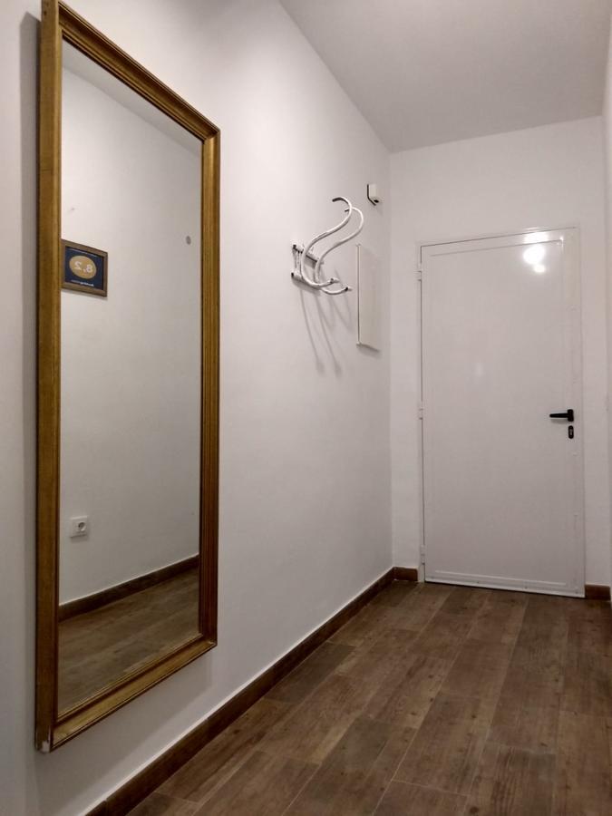 Apartamentos Ciempozuelos, Cerca Del Parque Warner Y Madrid Kültér fotó