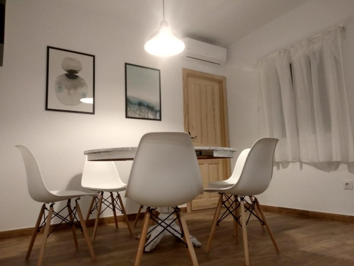 Apartamentos Ciempozuelos, Cerca Del Parque Warner Y Madrid Kültér fotó